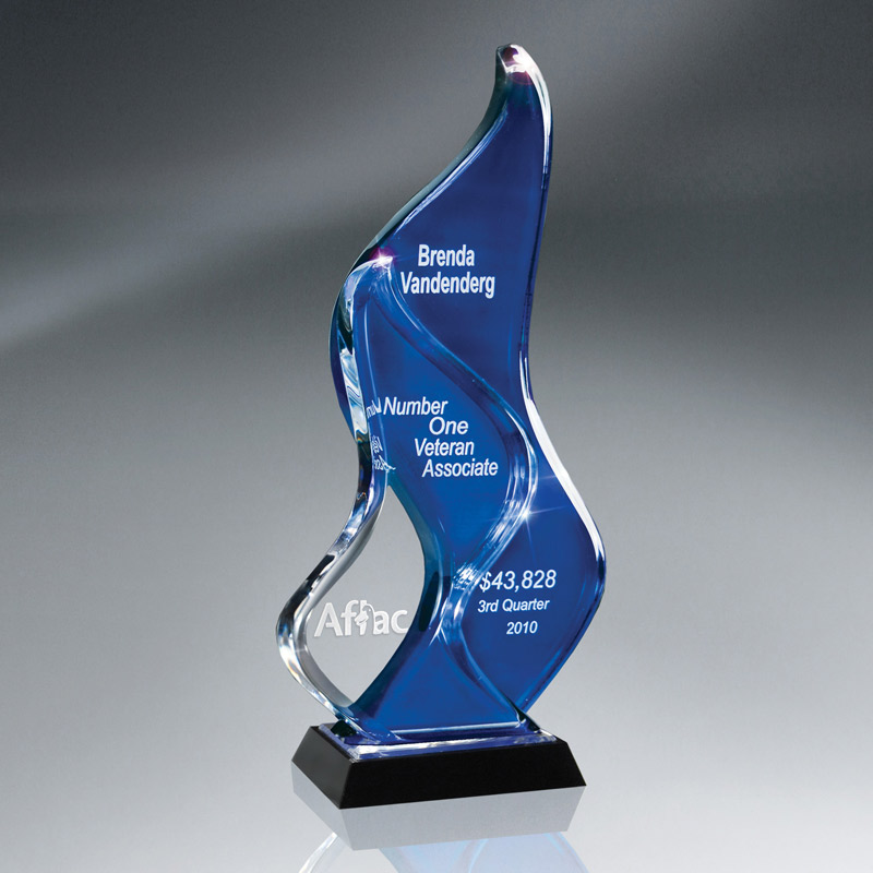 Cobalt Free-Spirit Lucite On Base (lrg)